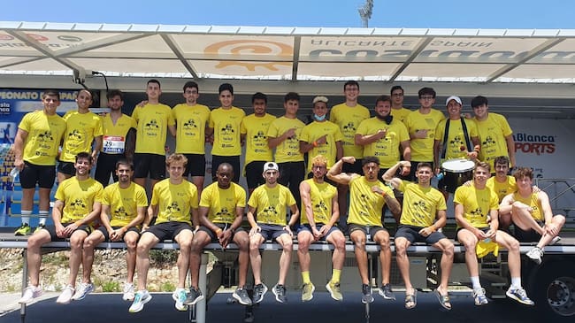 Atletas del CA Safor Teika