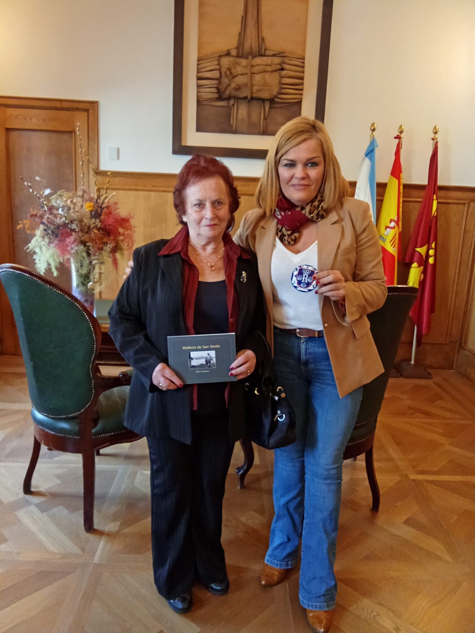 Flor Baena en Redondela, con Digna Rivas