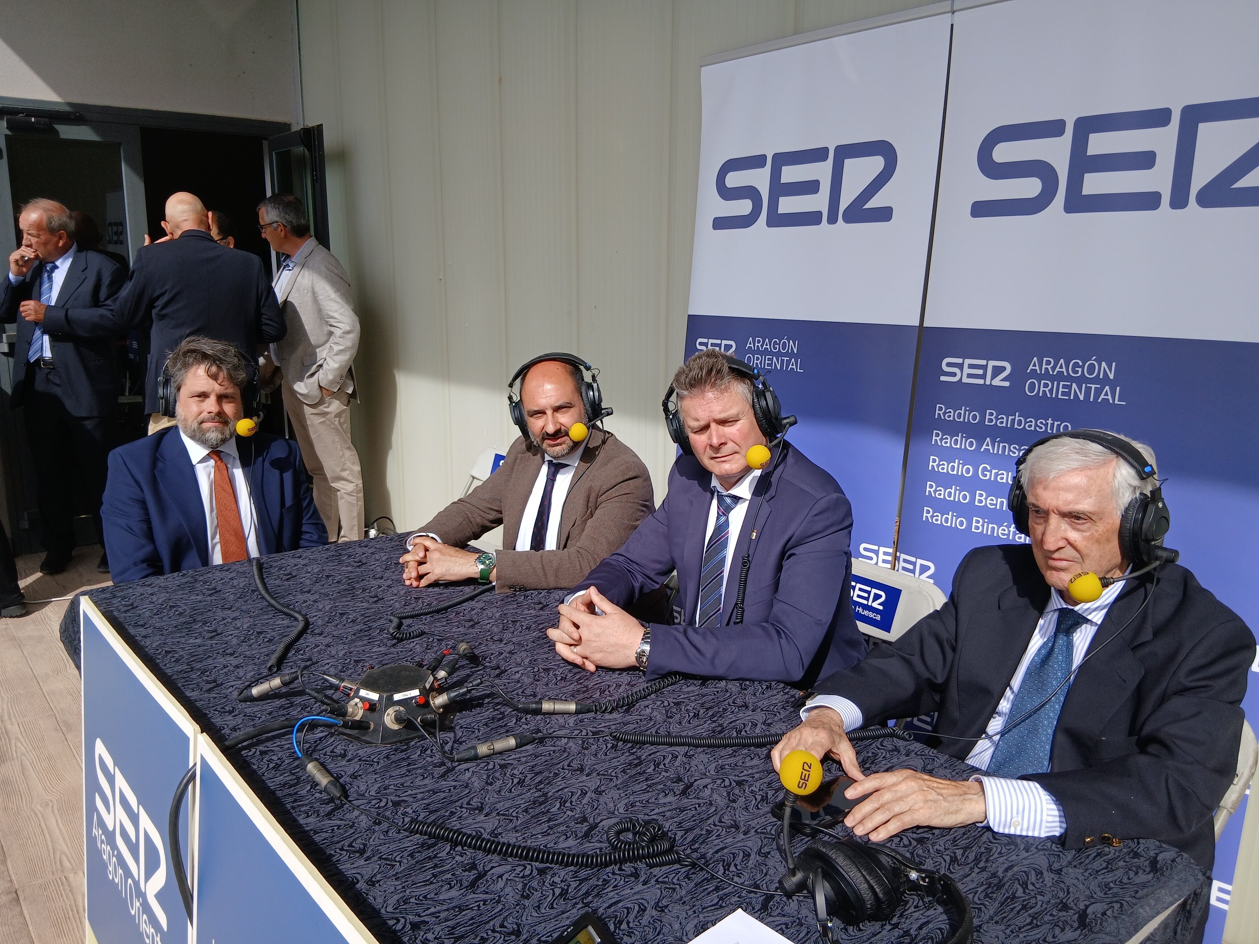 José María Castilla, Fernando Torres, Ignacio Gramún y José Luis Pérez en el programa de la Cadena Ser
