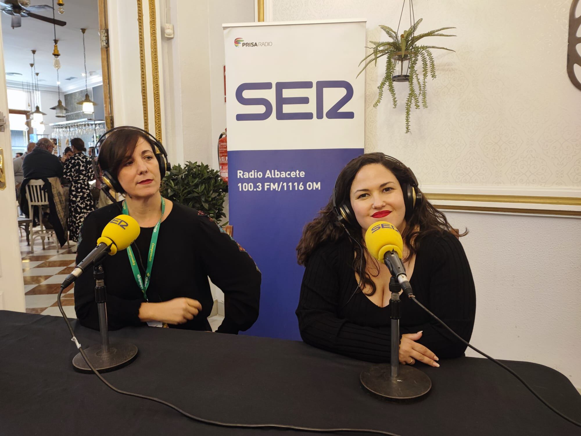 Paloma Zapata y Laura Galán, en Hoy por Hoy Albacete