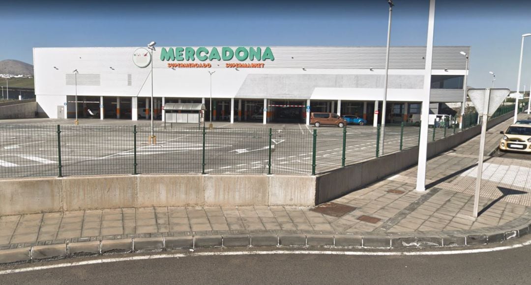 Establecimiento de Mercadona en Playa Honda.