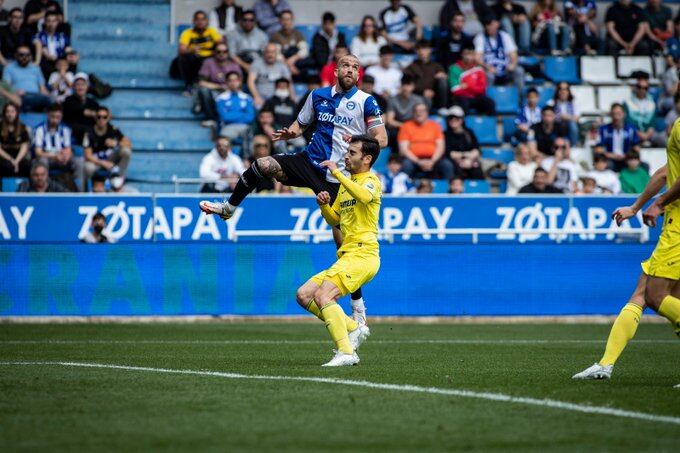 Víctor Laguardia en el partido