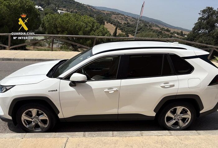 Uno de los vehículos recuperados