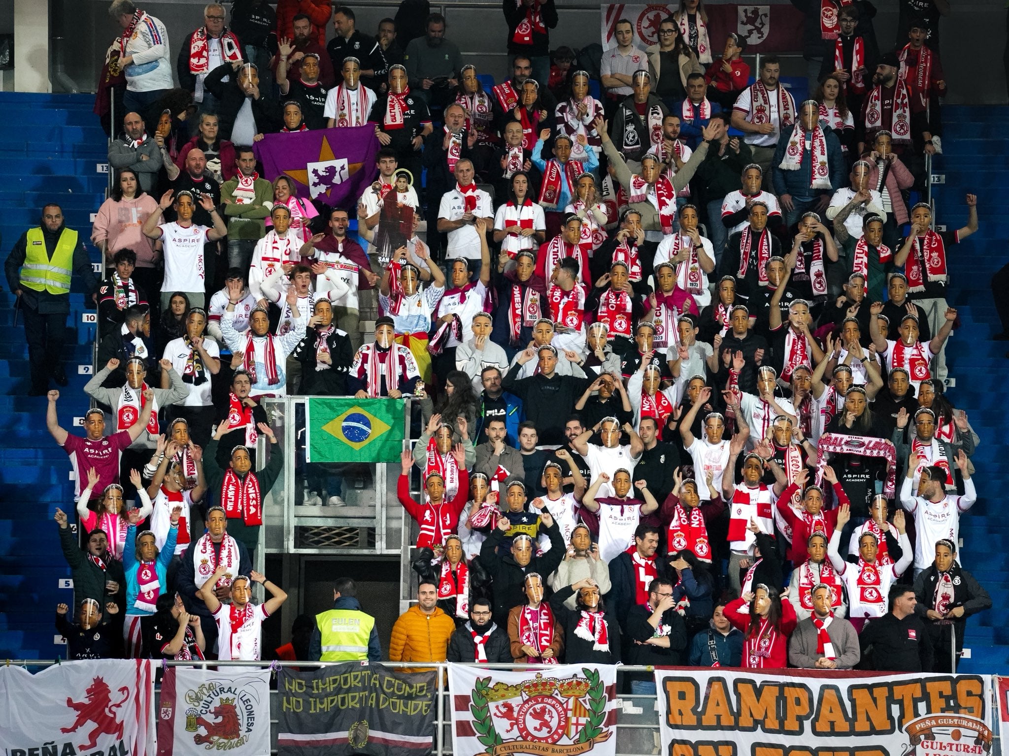 La entrada ante el Andorra fue de 3.854 espectadores.