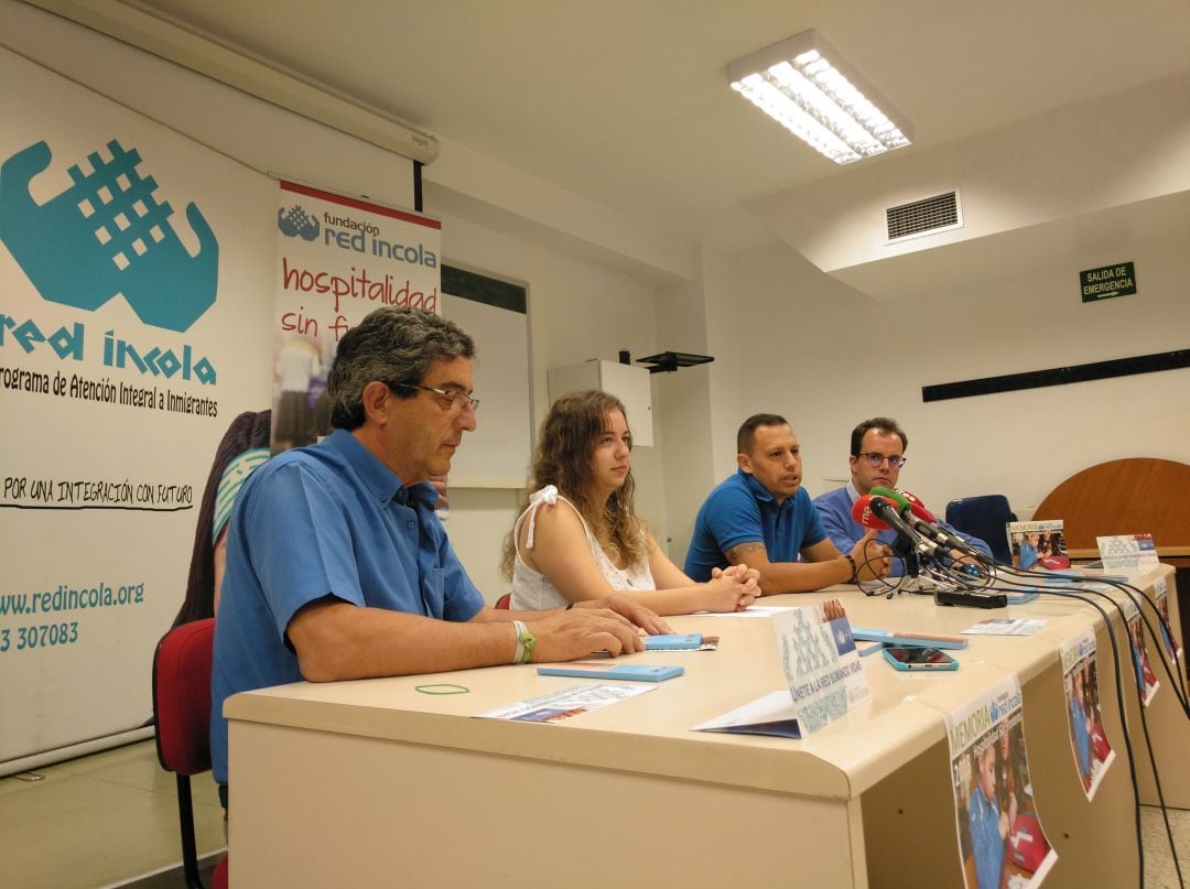 Félix Revilla, Christina Tsompanidou, Ivan Ladino y Eduardo Menchaca durante la presentación de la memoria de la Red Íncola