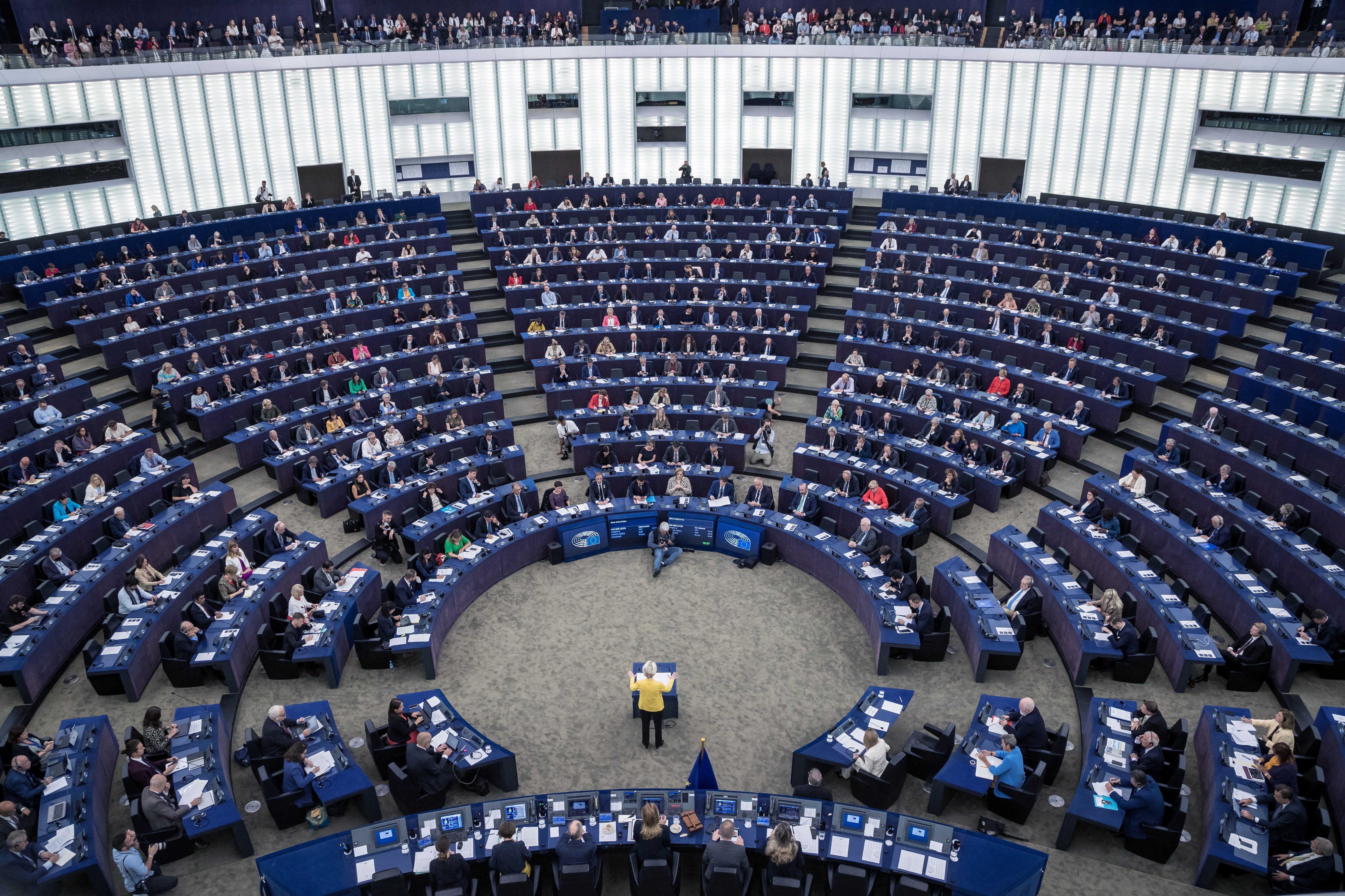 La presidenta de la Comisión Europea en un discurso en la Eurocámara. Archivo.