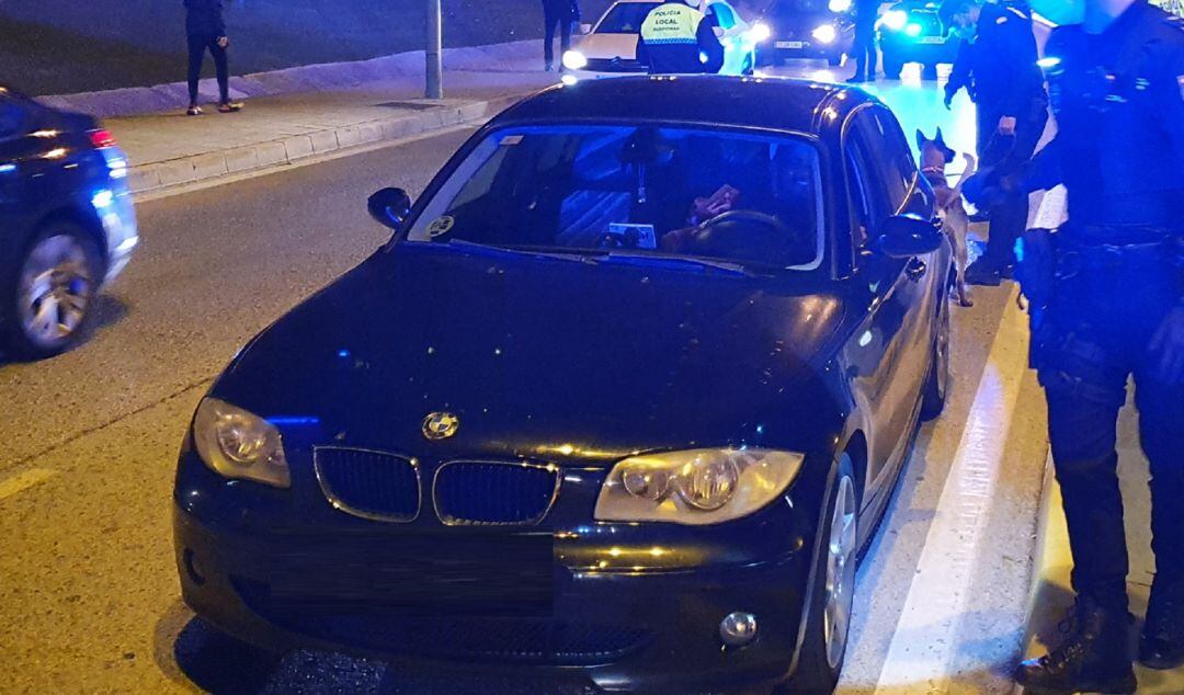 Un momento del control.