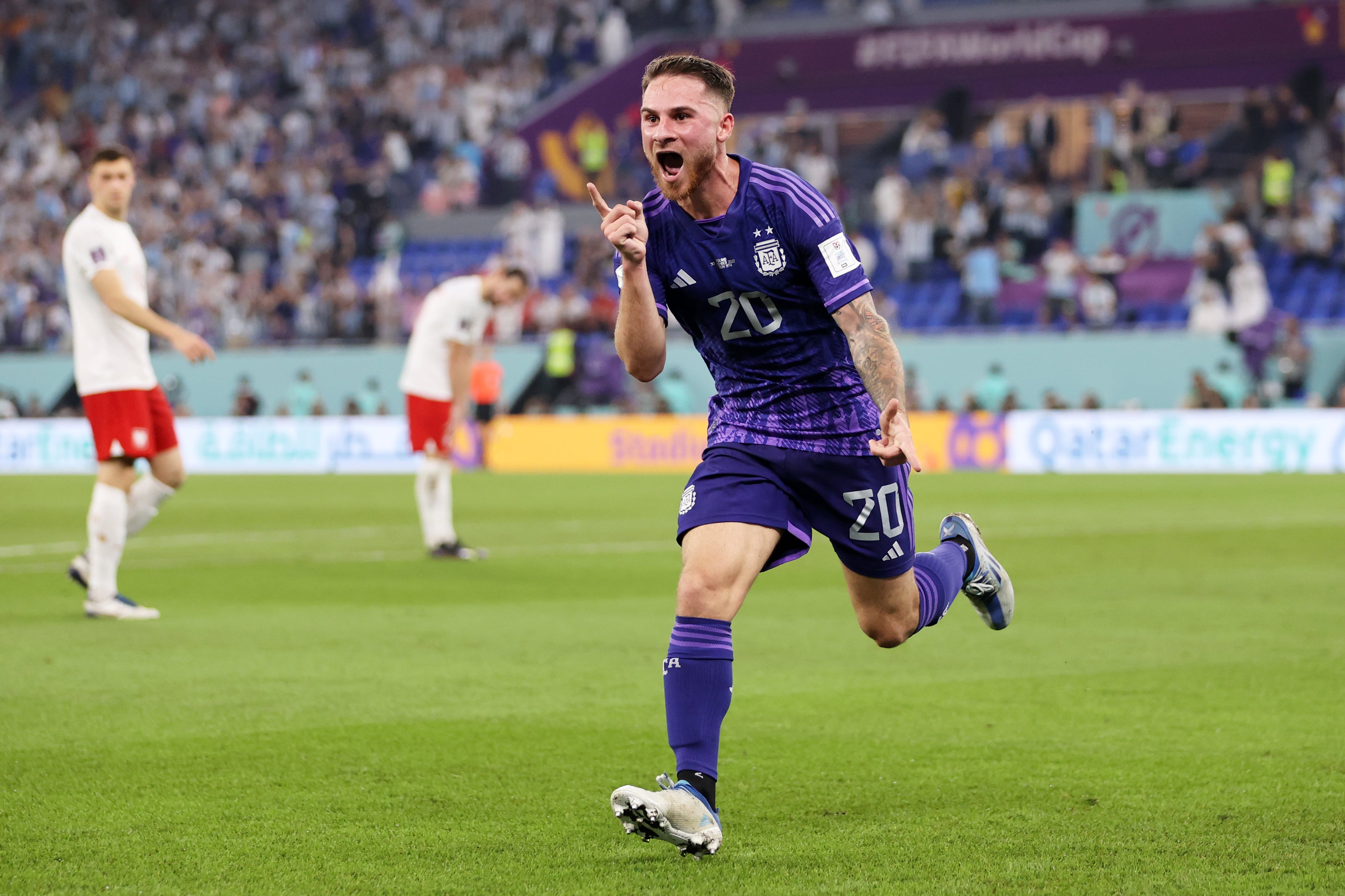 Mac Allister celebra un gol durante el Mundial de Qatar.