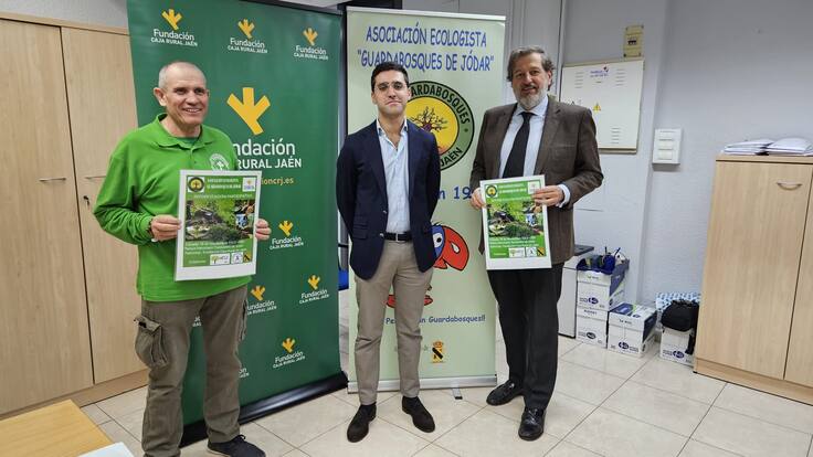 Convenio entre Guardabosques de Jódar y Fundación Caja Rural de Jaén para la realización de una jornada de reforestación en el Parque Periurbano Trascastillo de Jódar