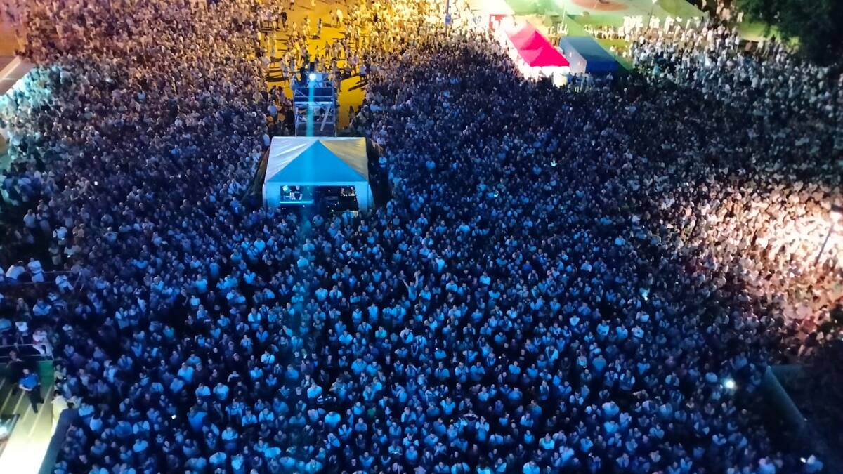 Los conciertos siguen funcionando, Rozalén atrajo a 6.000 personas