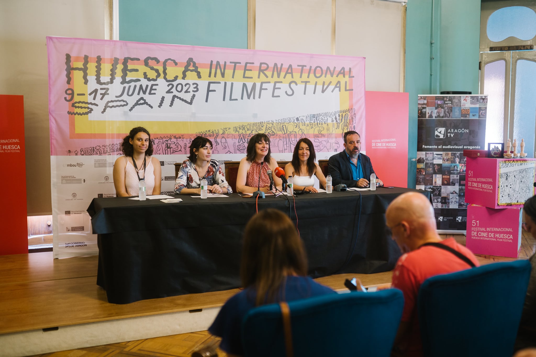 Momento de la rueda de prensa de lectura del palmarés con reprentantes de los jurados y Estela Rasal directora del festival