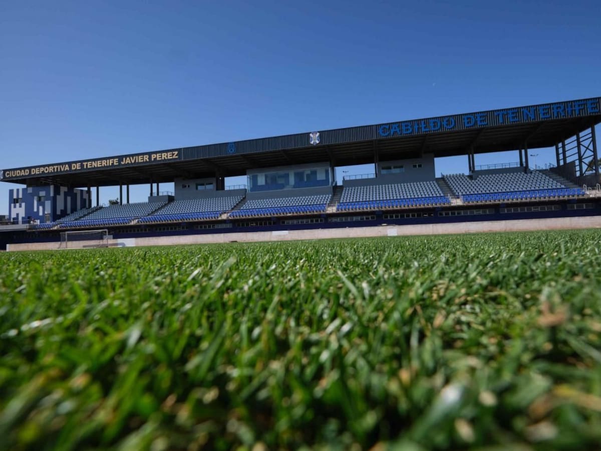 Grave revés en la Ciudad Deportiva: el campo 1 no vale "ni para entrenar ni para jugar"