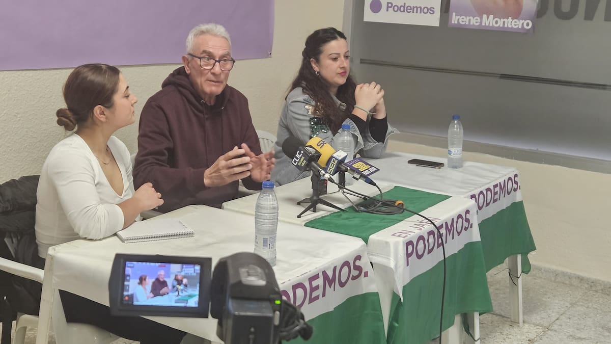 Según Diego Cañamero, histórico sindicalista, “... La reducción a 5 las peonadas para solicitar el subsidio y renta agraria (anunciada por el gobierno) no es tal...”