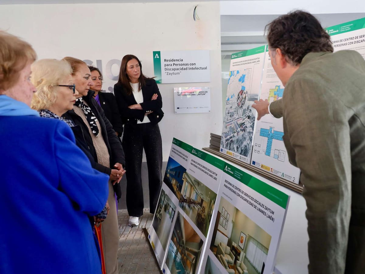 Visita técnica para comprobar el resultado de las obras en el centro Zaytum de Linares