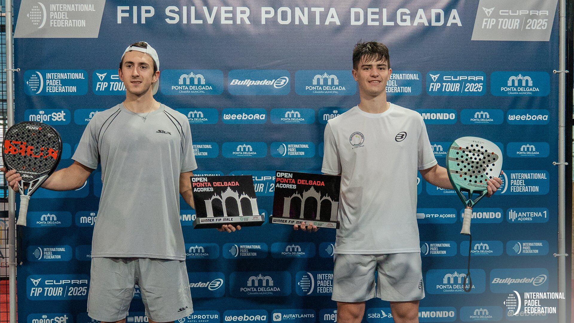 La parella formada per Nacho Moragues (esq.) i el maonès Marc Sintes (dreta) van sumar un nou títol a les Illes Açores.