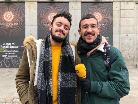 Jose y Toni en la Puerta del Sol