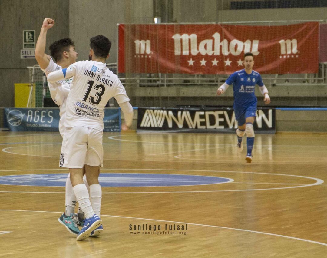 El Santiago Futsal intentará ganar al Ceutí en Santa Isabel