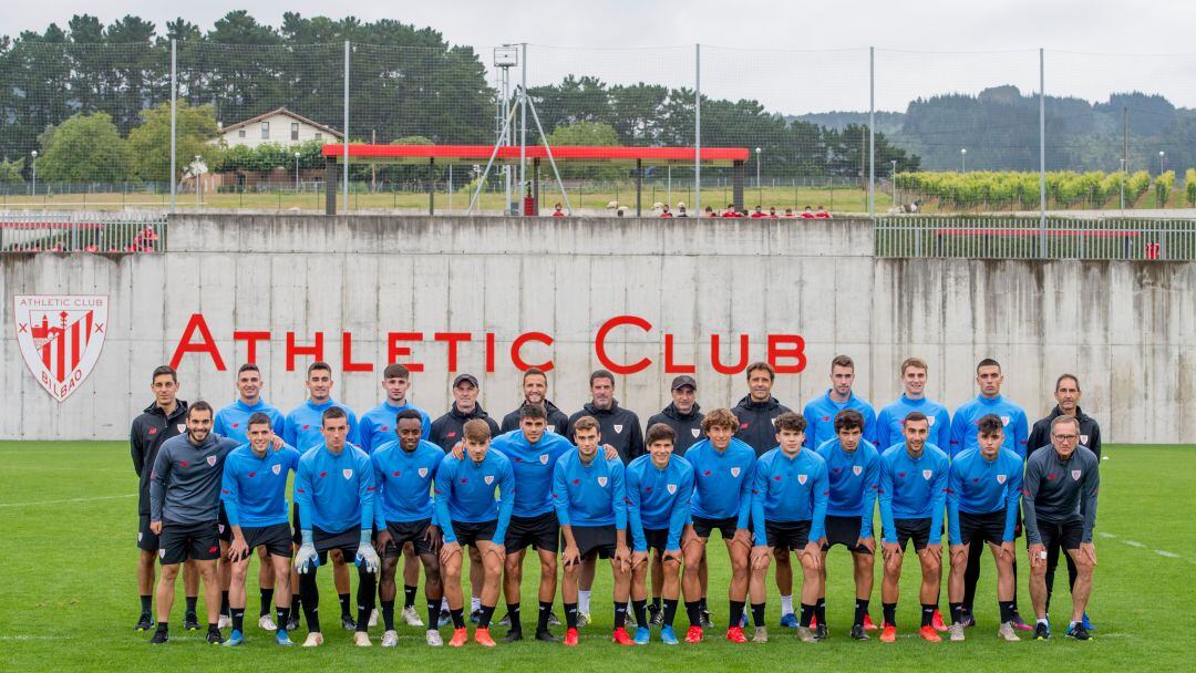 La plantilla del Bilbao Athletic 2021-22