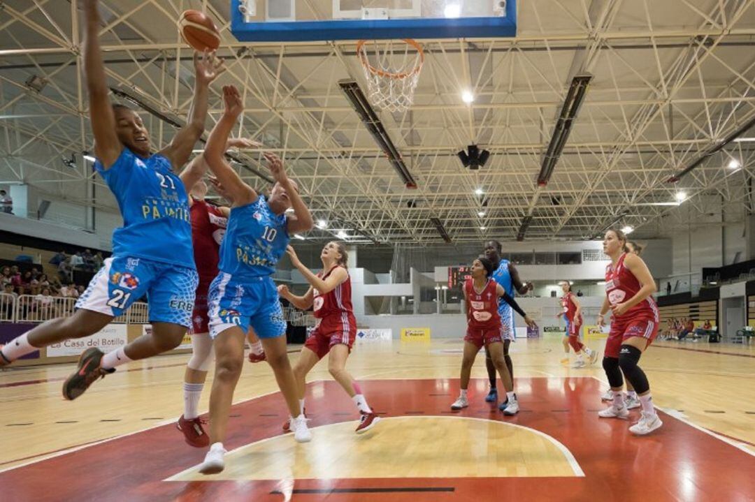 El Celta Zorka vencía al Bembibre en el Memorial Paco Araujo