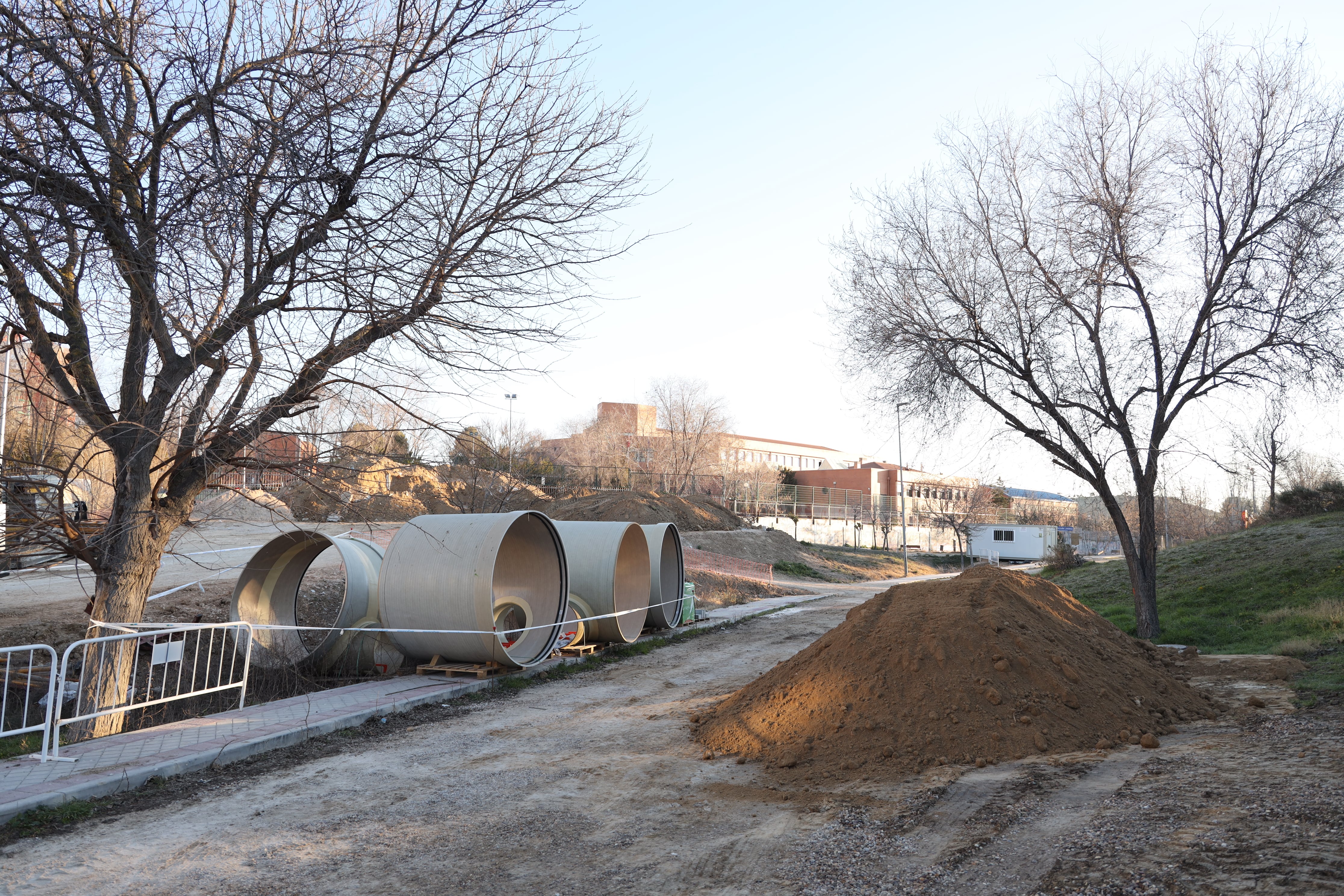 Algunos de los tramos de colector de la obras de alcantarillado en Loranca