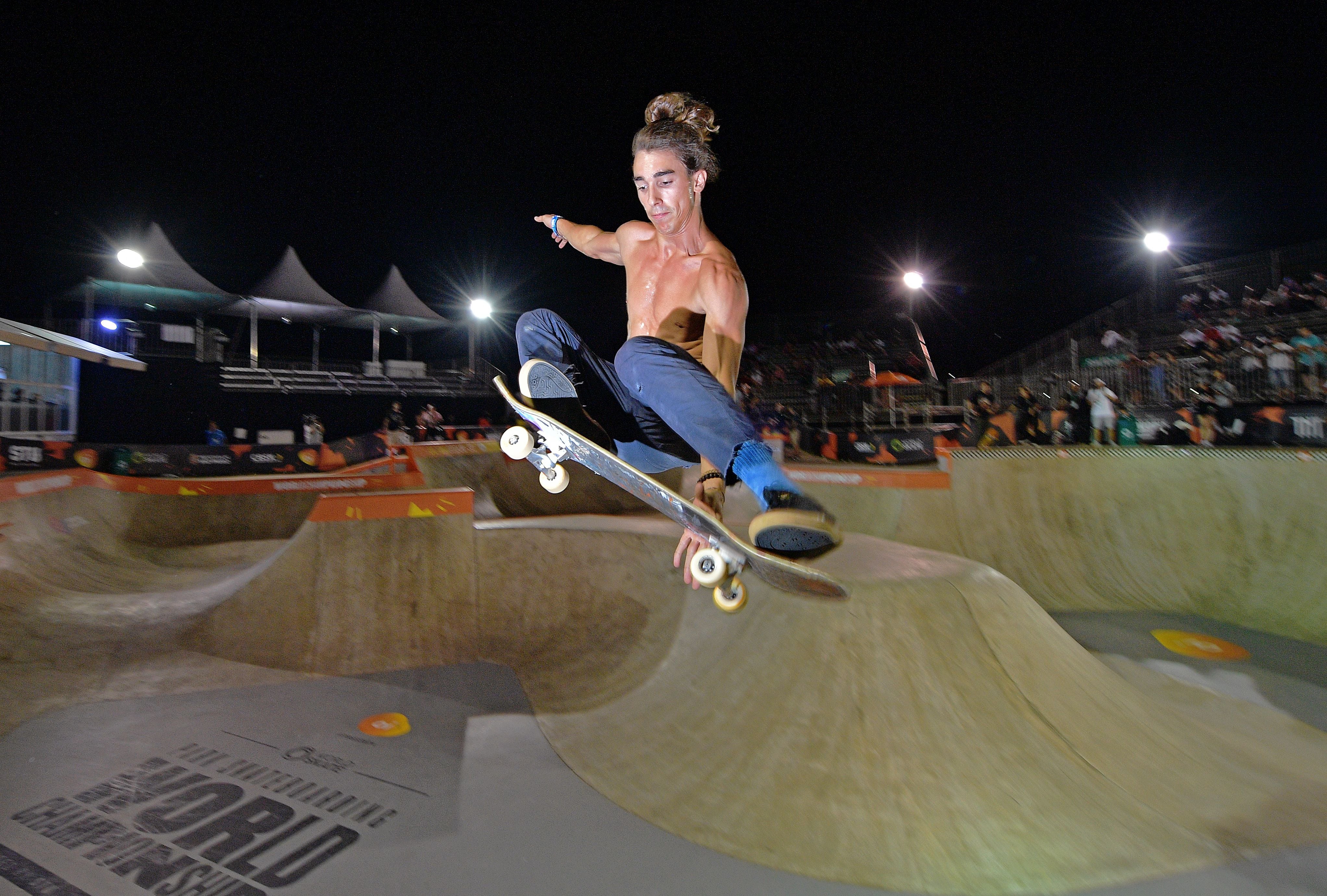 El &#039;skater&#039; Danny León durante un campeonato en Sao Paulo, Brasil