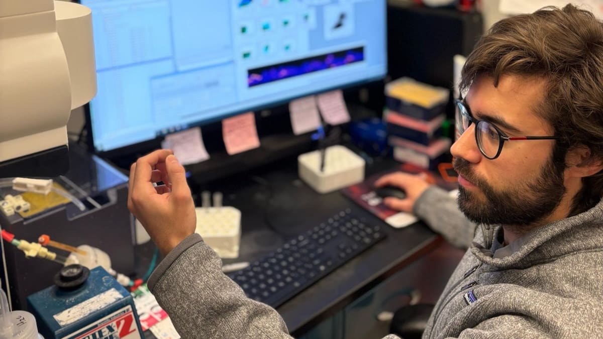 Abulenses por el Mundo: Antonio Cembellín