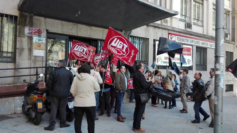 Concentración sindical en la Plaza de Alemania de la capital