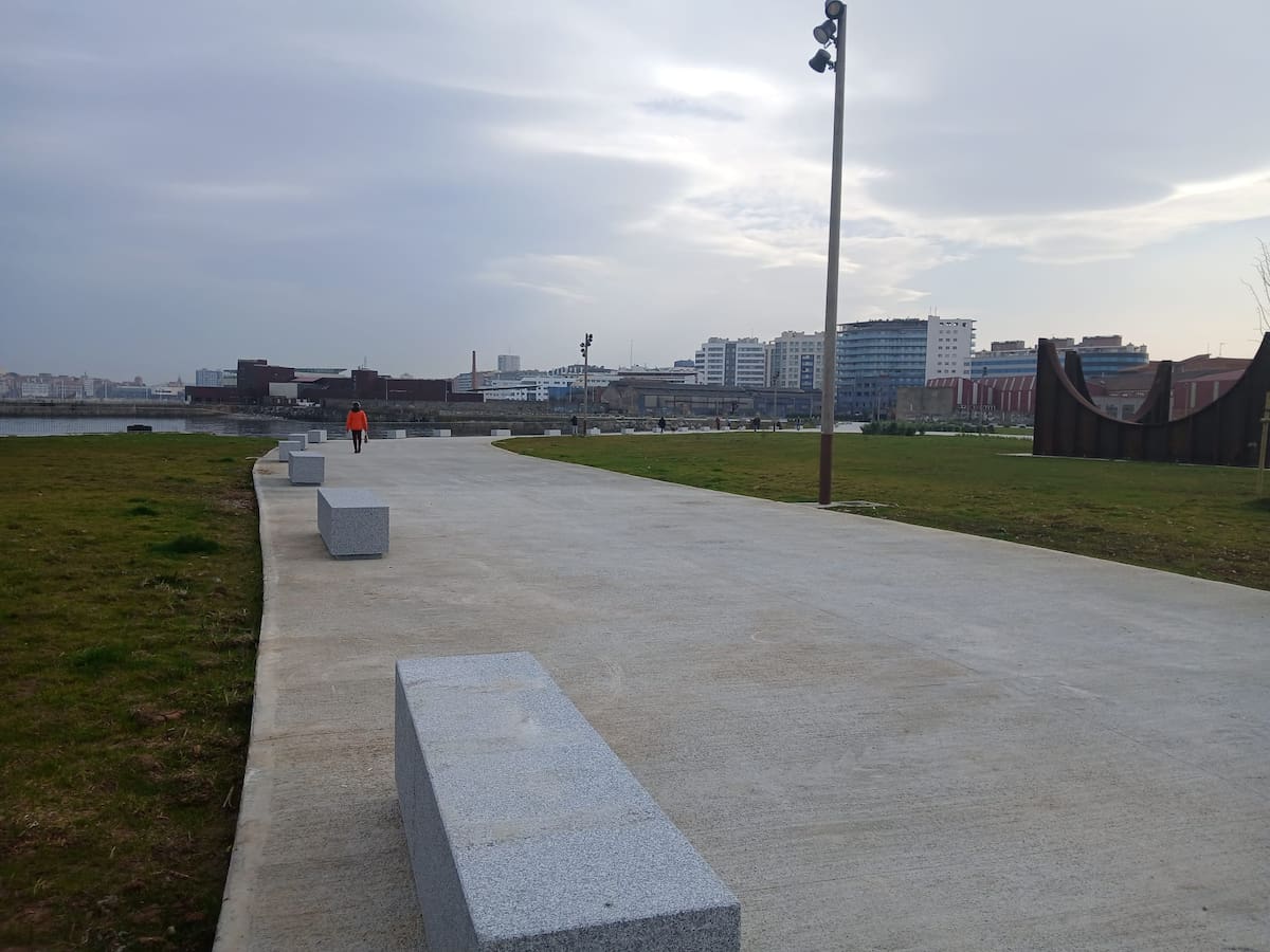 "Menos bancos pero con respaldo"