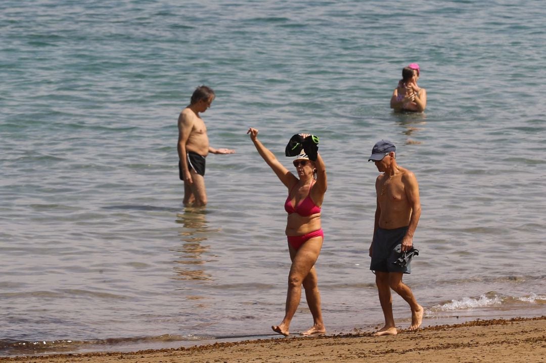 Los municipios de la costa abren sus playas "con normalidad" pidiendo mucha responsabilidad a los ciudadanos