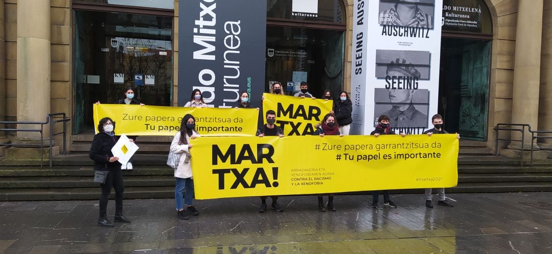 Presentación de la Marcha contra el Racismo que se va a celebra el domingo.