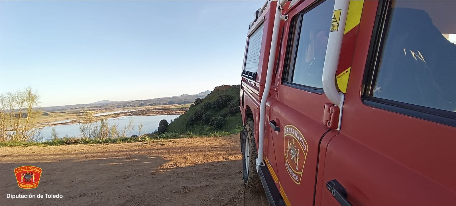 Bomberos actuando en las Barrancas de Burujón