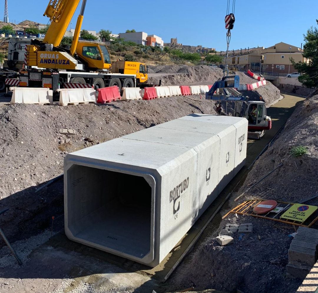 Comienzan las obras para cubrir la rambla de Las Chatas