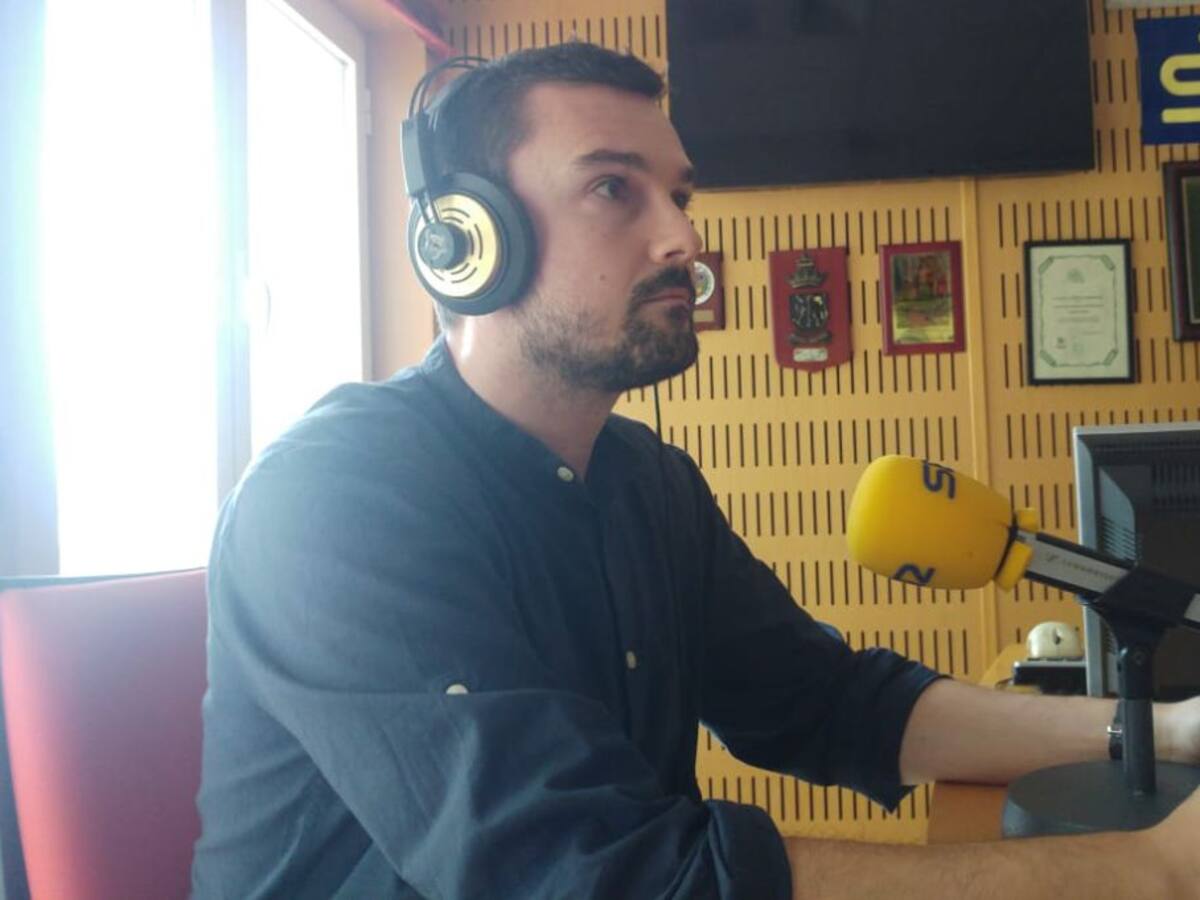 Vila dice que está "solucionando el desaguisado" que dejó el PP en autobuses urbanos