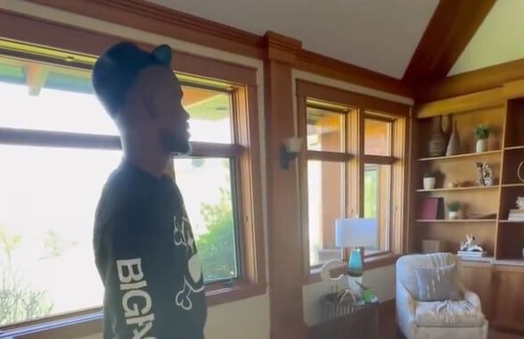 Jimmy Butler apoyando al tenista español Carlos Alcaraz