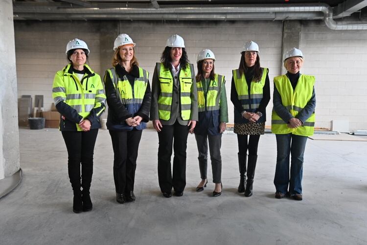 El Ayuntamiento de Almería avanza en la construcción de 33 viviendas protegidas en alquiler en Nueva Andalucía.