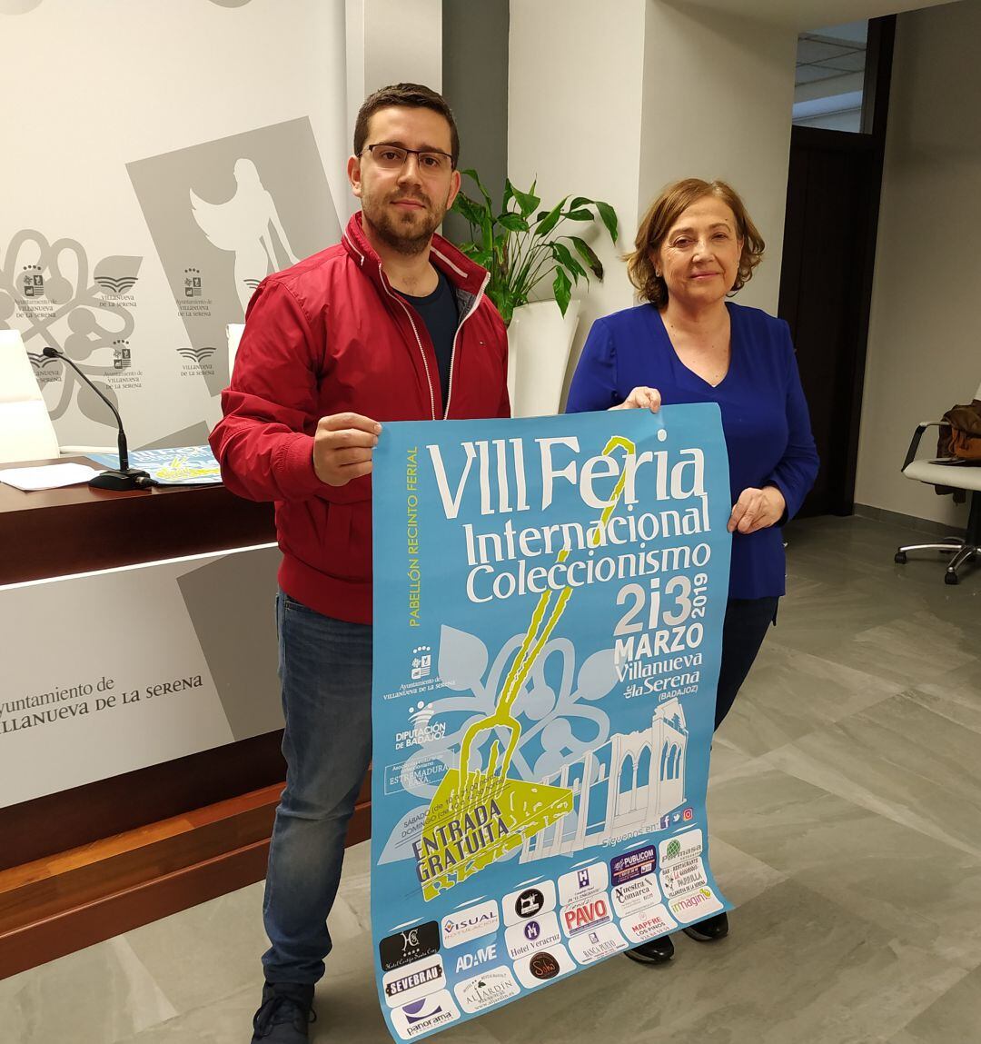 Juan carlos Ojeda, director y Consuelo León, concejala, en la presentación