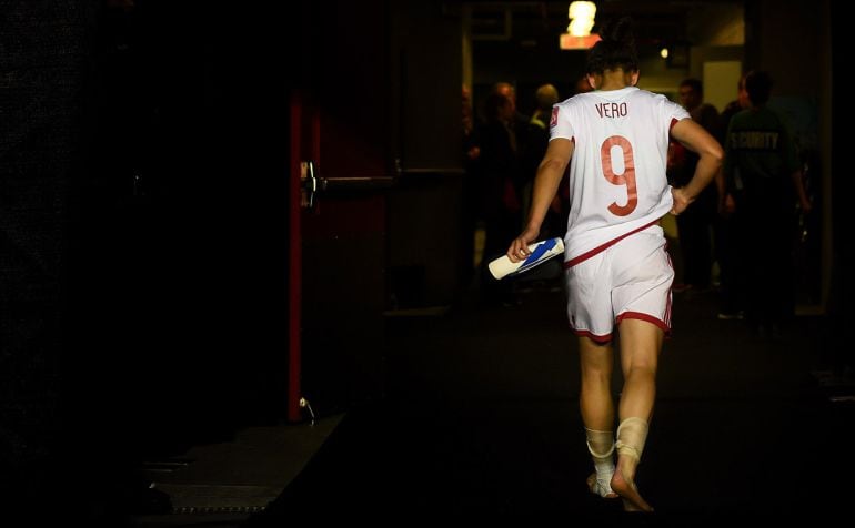 OTTAWA, ON - JUNE 17: Veronica Boquete of Spain leaves the pitch after loosing the FIFA Women&#039;s World Cup 2015 Group E match between Korea Republic and Spain at Lansdowne Stadium on June 17, 2015 in Ottawa, Canada.  (Photo by Lars Baron - FIFA/FIFA via Ge