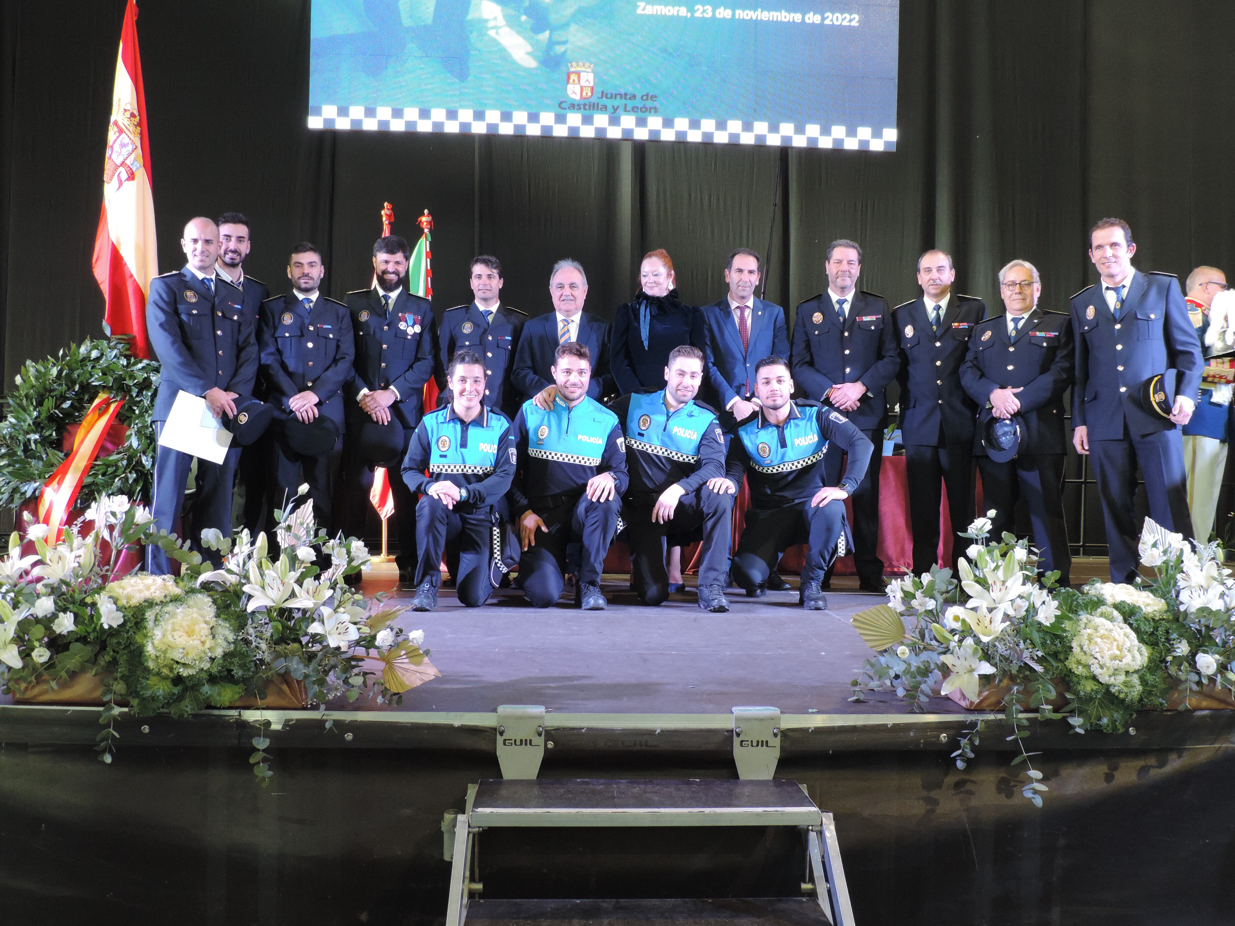 Reconocimiento a policías locales de Palencia
