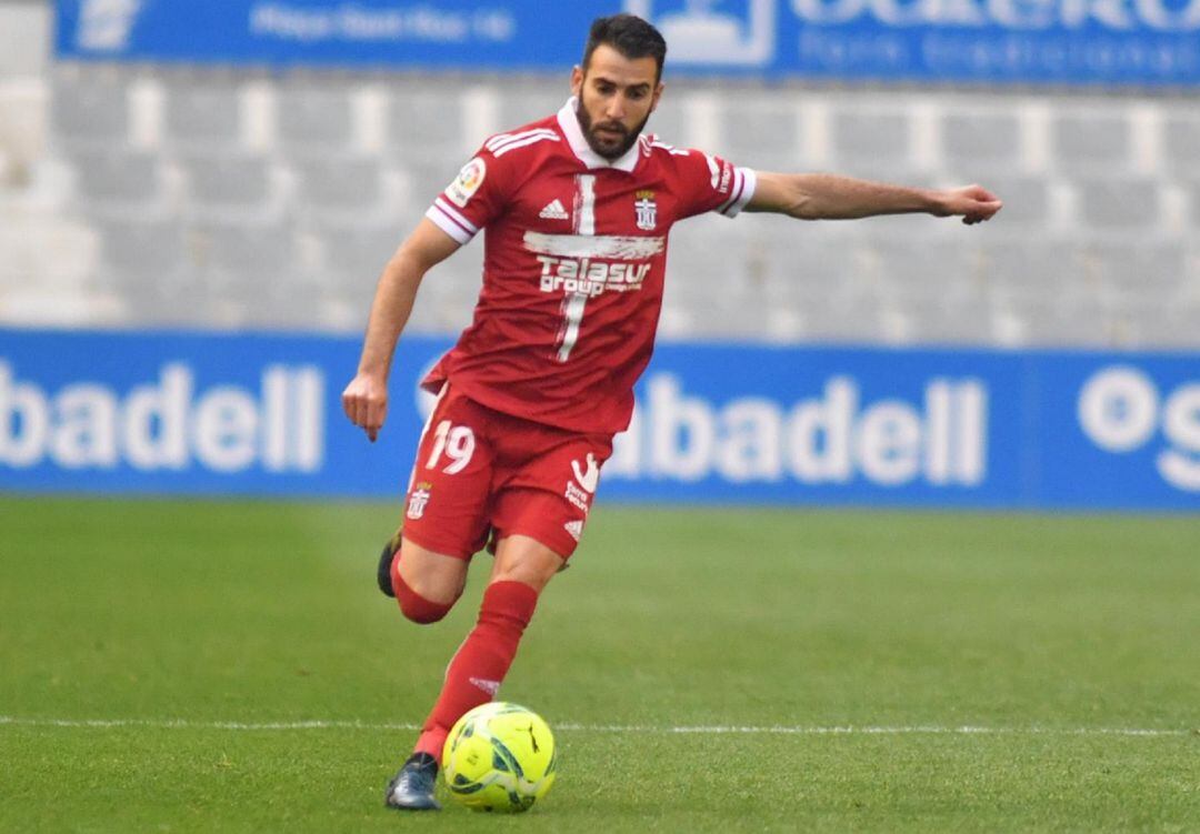 Lozano con el balón