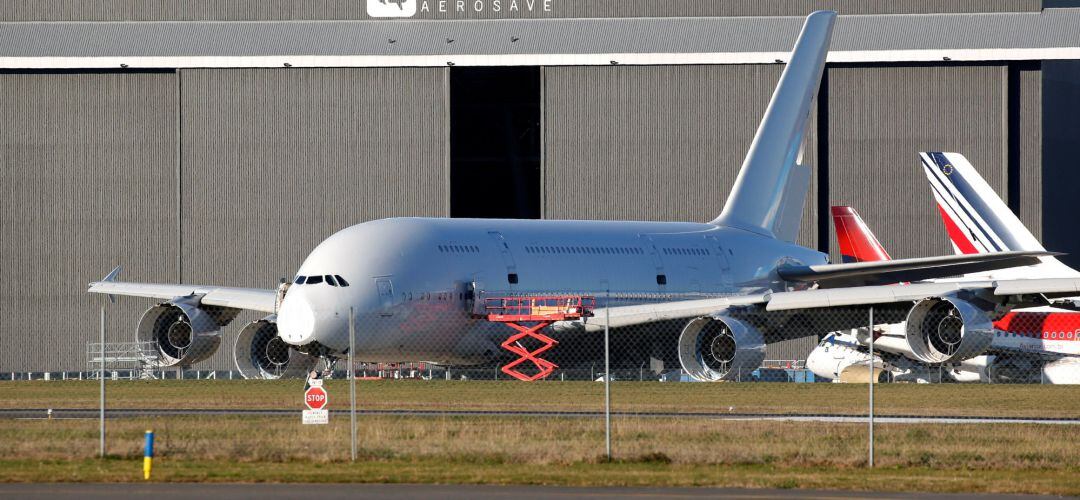 La empresa asegura que apostará por recolocaciones ante la bajada de producción 