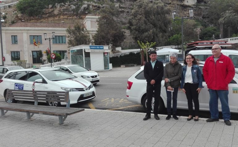 Taxis y administraciones han pactado la concesión de 27 licencias temporales.