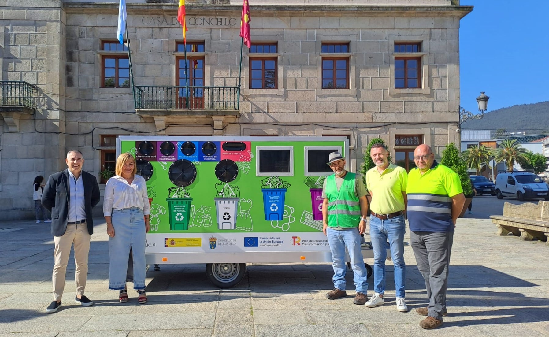 Presentación del Punto Limpio móvil de Redondela