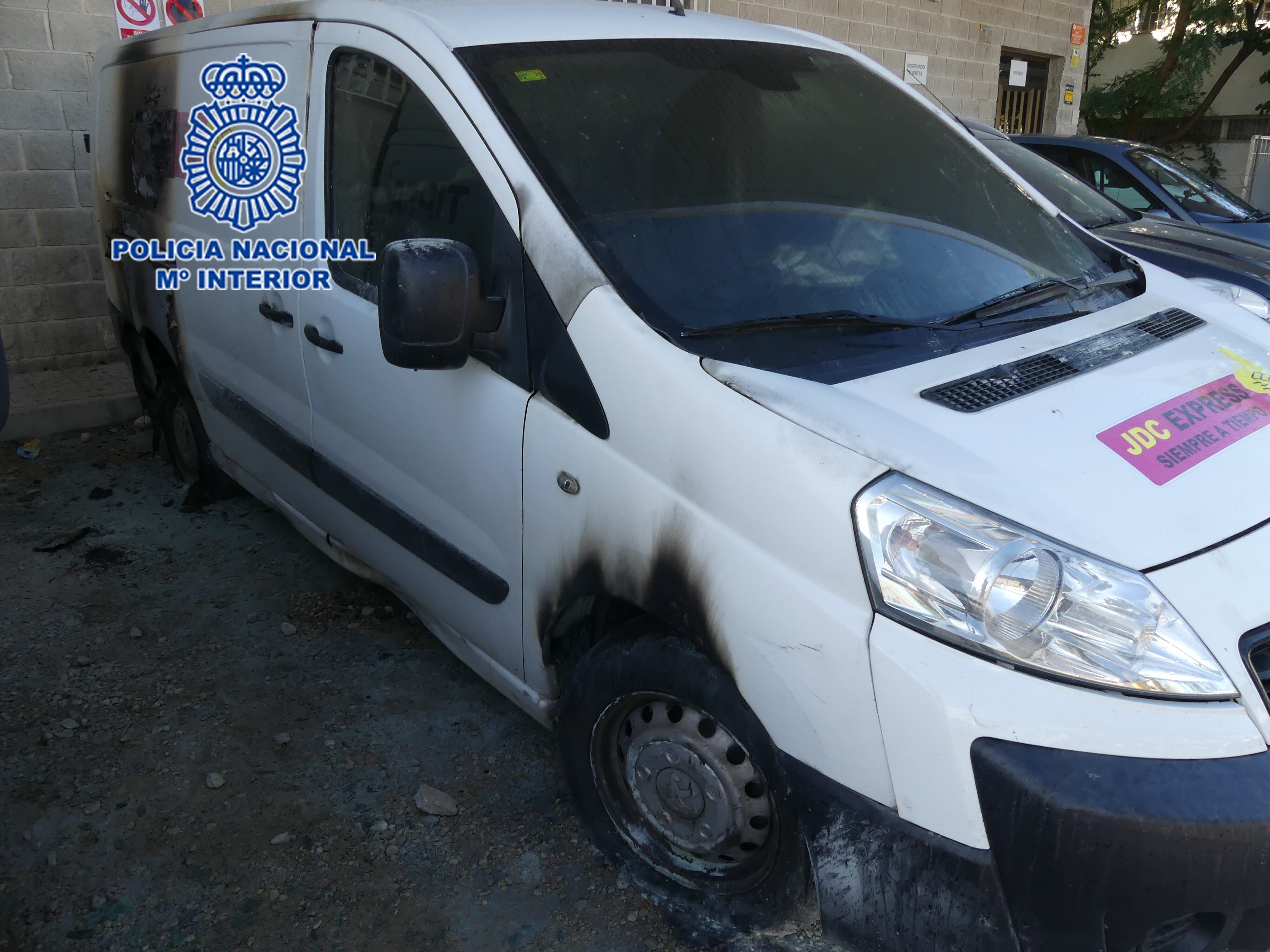 Vehículos quemados en Alcantarilla