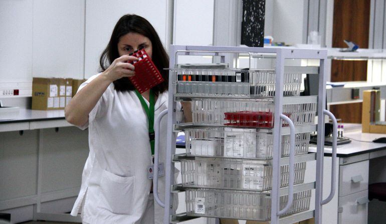 El laboratori ja treballa a plenitud.