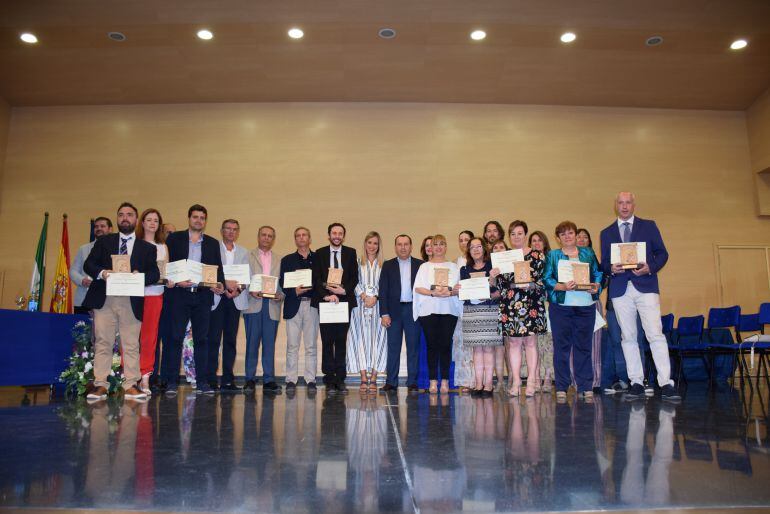 Foto de familia con todos los galardonados