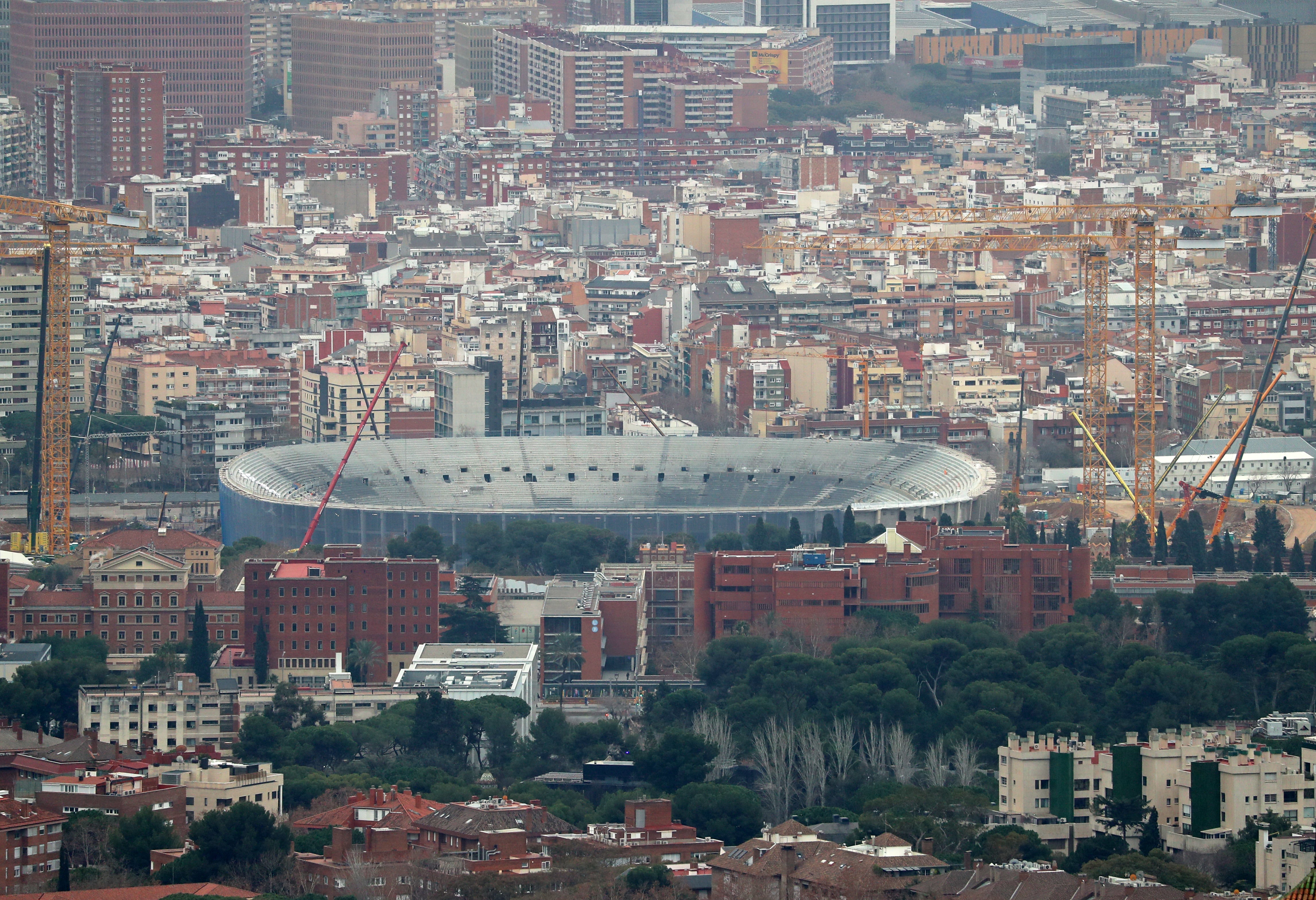 Imagen aérea de las obras del Camp Nou tomada a principios de año.