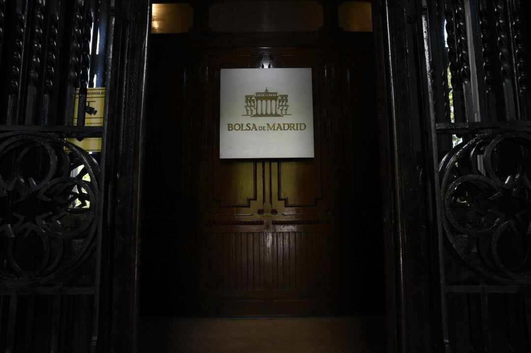 Entrada a la Bolsa de Madrid