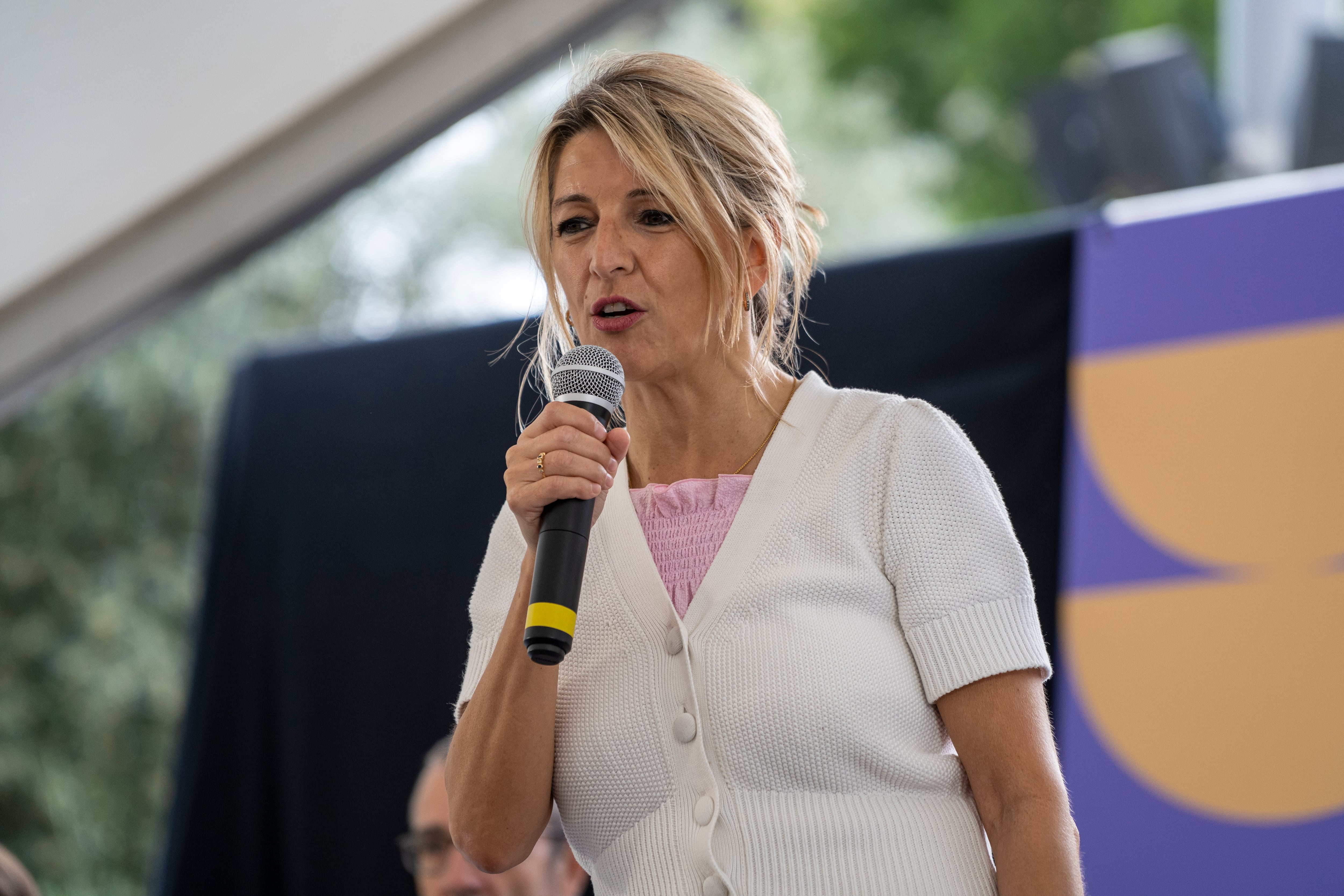 La vicepresidenta segunda y ministra de Trabajo y Economía Social, Yolanda Díaz, participa en un acto de Unidas Podemos en Palma de Mallorca. EFE/ Cati Cladera