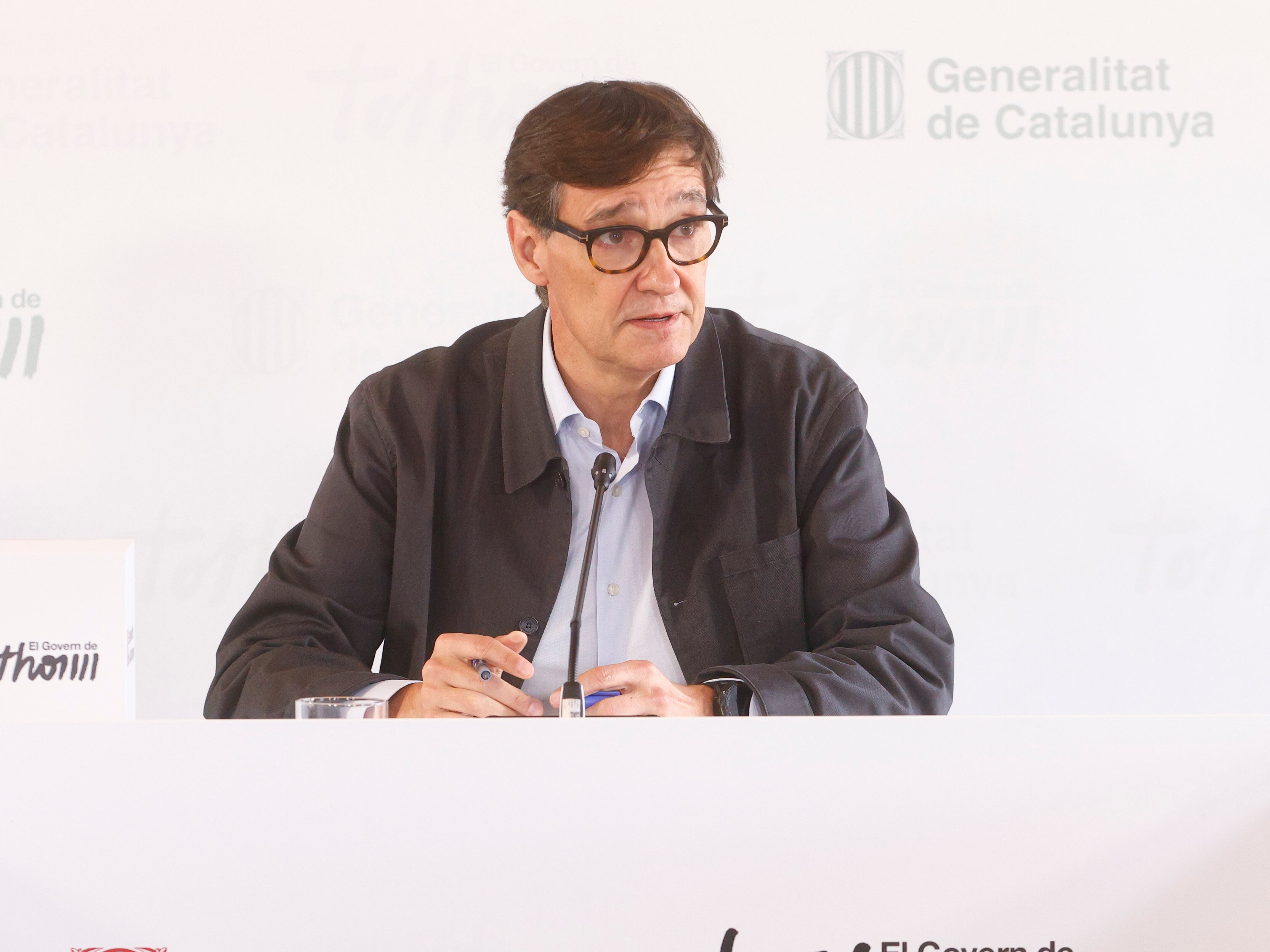 GRAFCAT1460. ARNES (TARRAGONA) (ESPAÑA), 29/08/2025.- El Govern que preside Salvador Illa arranca el curso político con unas jornadas de trabajo de dos días en Arnes (Tarragona), en las que fijará las líneas estratégicas de los próximos meses y dará a conocer las próximas políticas públicas que llevará a cabo. En la imagen el presidente catalán interviene al inicio de la reunión.EFE/ Quique García