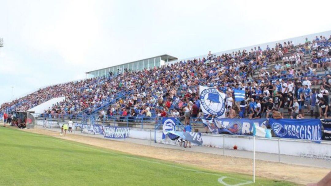 Imagen que presentaba la grada de La Juventud el pasado domingo 